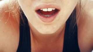 I let the mover fuck me quick and hard