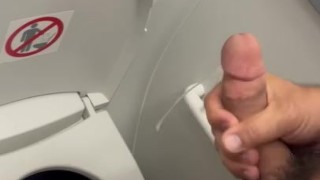 Airplane nutting
