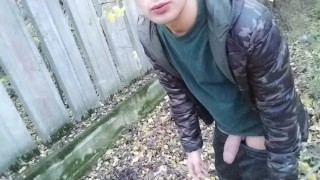 Cumshot on own hand and eating own cum outside