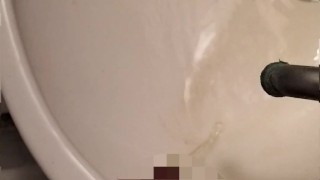 A pervert who gets pleasure from peeing. Hairy Japanese uncircumcised penis pee.