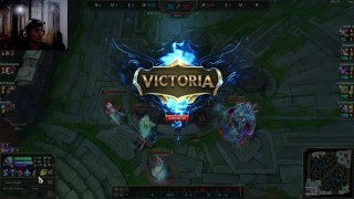 Tremendo robo de Dragon ancestral con musica epica de fondo