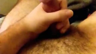 Jerking off w/ no lube to JOI video