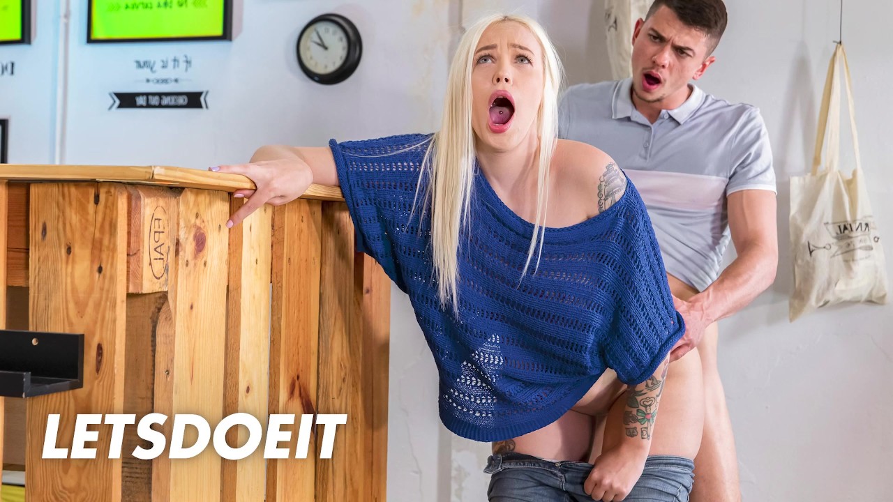 HORNY HOSTEL - Sexy Young Blonde Arteya Cheats On Her Boyfriend To Fuck  With The Receptionist - VÃ­deos Pornos Gratuitos - YouPorn