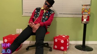 Hardcore Harold Loves 2 Masturbate On Break At His Casino Job