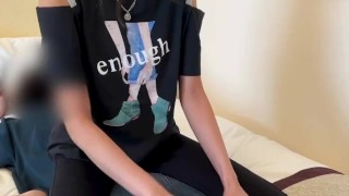 【くすぐり検証】裏ももとふくらはぎどっちがくすぐったい？♡ #shorts
