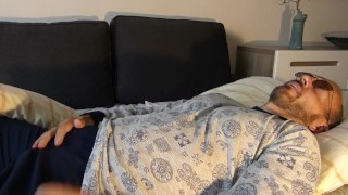 Jerking off (29) - horny in the morning