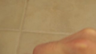 Corrida de cerca usando anillo vibrador de pene al aire libre