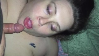 Wife gets a cumshot facial