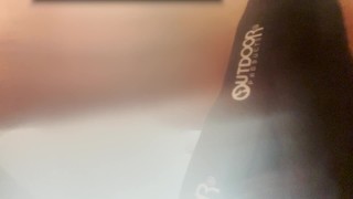 　カメラにぶっかけオナニー！！精液の当たる音うるさくてごめんなさい…… 　Massive Bukkake Masturbation on Camera!