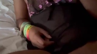 Ebony Queen Fingers Tight Hole