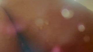 WET……..!!!! Cuming in the shower 