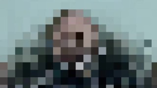 【自撮り】短小包茎おちんぽの放尿