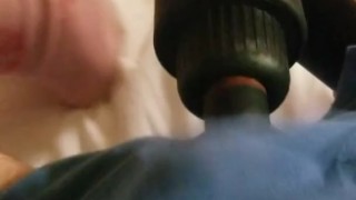 Time for another cumshot thru my boxers 💦