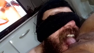 sucking the fuck on my pussy this pervert with me watching porn I want adick in the assand getsucKed
