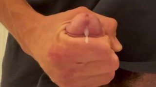 Jacking off feels so good! 