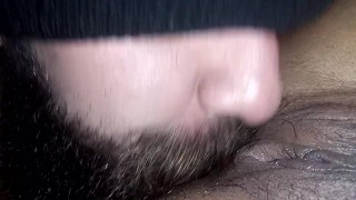 pagdila sa pagsipsip ng puwet hanggang sa maibulalas ng tinedyer ang masarap😋🤤💦