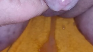 Chubby cum two time with big clit realy fast quick