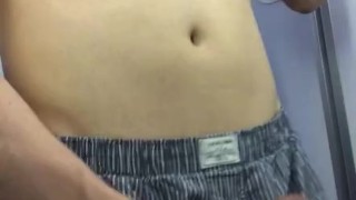 Got horny in airplane / jerking off and cumshot 