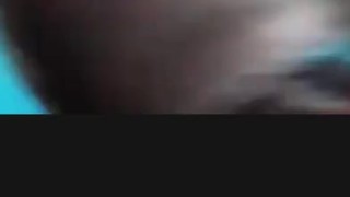 Mi Llenandome las nalgas de leche en el carro