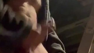 Cum in garage