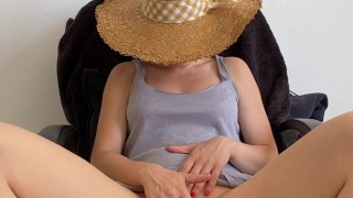 Orgasm in my friend's bathroom 😘