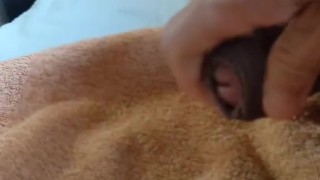 【主観動画】ギリギリモザイク　日本人男性 40代のオナニー射精動画