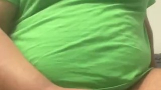 Cub Edging to Explosive Cumshot