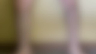 全裸でスクワットする変態童貞その2