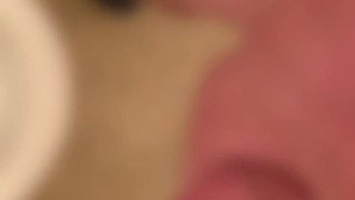 トイレでオナニーwow