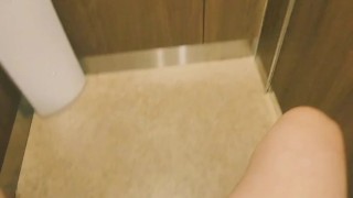 トイレでオナニーしてたら…part2