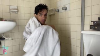 AFTER SHOWERING THIS VERGON GUY MASTURBATES