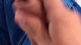 Masturbada solo en casa