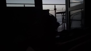 5 am, view on the sea 