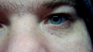 New close-up with a new camera