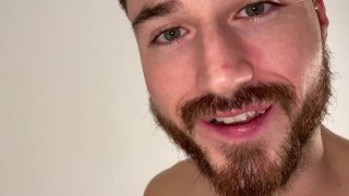 Macrophilia - stuck in ass vore