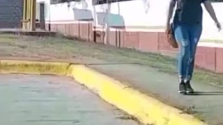 Viéndome a escondidas con el novio de mi amiga para que me penetre y me llene de semen PARTE 1