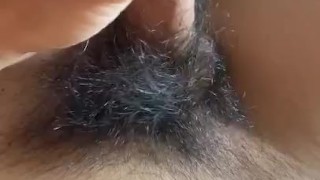 出張先で我慢できずに