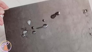 タイツでM字開脚イキ