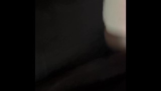 Masturbation et cunni dans sa grosse chatte creampie