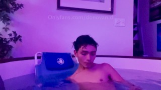 Donovan's Hot tub session