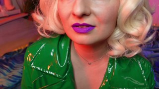 Lipstick closeup video - purple lips fetish ASMR video