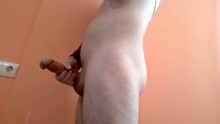 I masturbate a fat and big dick and cum