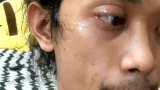 Hayato cum facial, cum eating