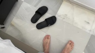 Macrophilia - boyfriend kept in stomach vore