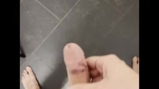 Damaged dick cumming 3 times