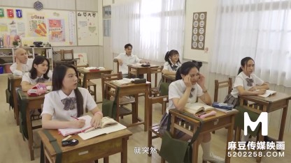 高中生第一次课堂展示-文瑞欣-MDHS-0001-高品质华语电影