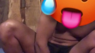 Pissing while dildo fuck me