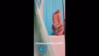 A Creamy Foot Massage ASMR For You Feet Fetish Lovers ONLYFANS Ezra_Kyle25