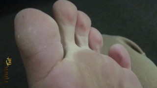 Dream big - Grow tiny - Manlyfoot - You dream of becoming taller - what if that dream became reality