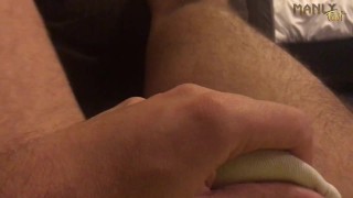 TRADIE TEMPTATION - TIME TO TEASE - AUSSIE TRADIES BEAUTIFUL FEET AND STROKING STRONG COCK - HI VIS